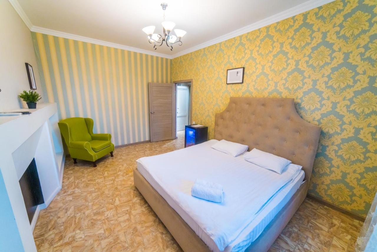 Hotel Manica Vavilon Алмати Екстер'єр фото